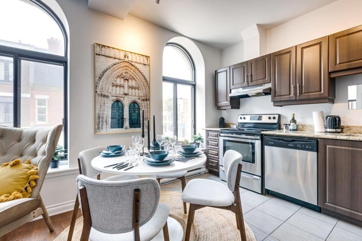 M11 Bright Studio In The Heart Of Mtl Монреаль Экстерьер фото